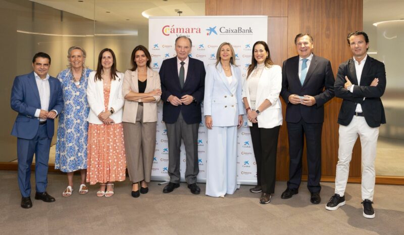 CaixaBank y Cámara Valencia renuevan su convenio de colaboración